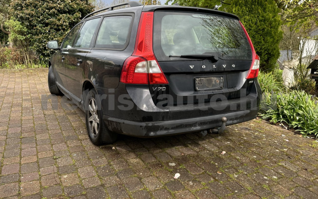 VOLVO V70/XC70 2.0 D Momentum személygépkocsi - 1997cm3 Diesel 120216 2/5