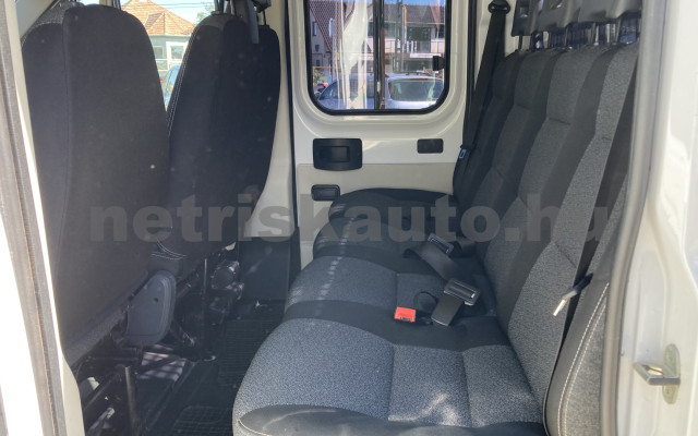 FIAT Ducato 2.3 Mjet LWB 3.3 t tehergépkocsi 3,5t össztömegig - 2287cm3 Diesel 121565 9/10