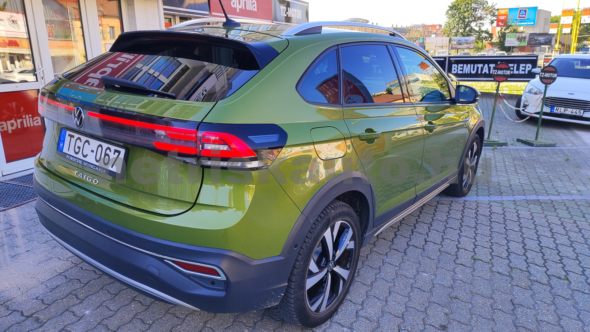 VW Taigo 1.5 TSI ACT Style DSG személygépkocsi - 1498cm3 Benzin 121514 12/12