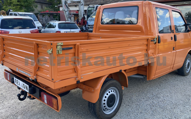 VW Transporter 2.4 7DM 1Z2 F tehergépkocsi 3,5t össztömegig - 2370cm3 Diesel 120386 4/9