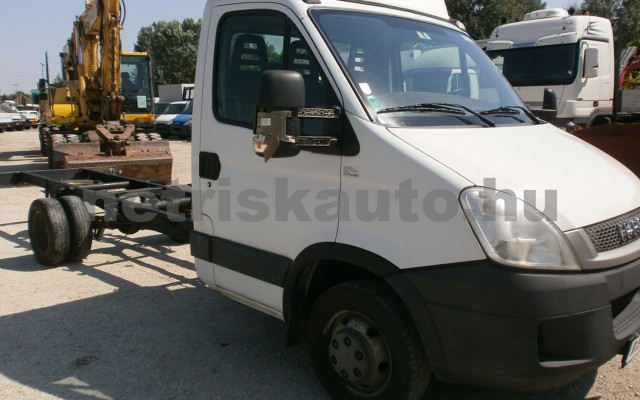 IVECO 35 35 C 15 3750 tehergépkocsi 3,5t össztömegig - 2998cm3 Diesel 98273 2/8