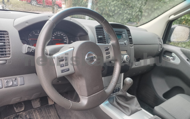 NISSAN Navara 2.5D Double Cab SE 4WD EURO5 tehergépkocsi 3,5t össztömegig - 2488cm3 Diesel 121378 3/4