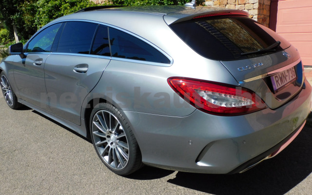 MERCEDES-BENZ CLS-osztály CLS 350 BlueTEC/d 9G-TRONIC személygépkocsi - 2987cm3 Diesel 120184 2/12