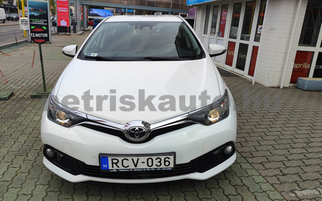TOYOTA Auris 1.6 Active MY17 Trend személygépkocsi - 1598cm3 Benzin 121442 3/12