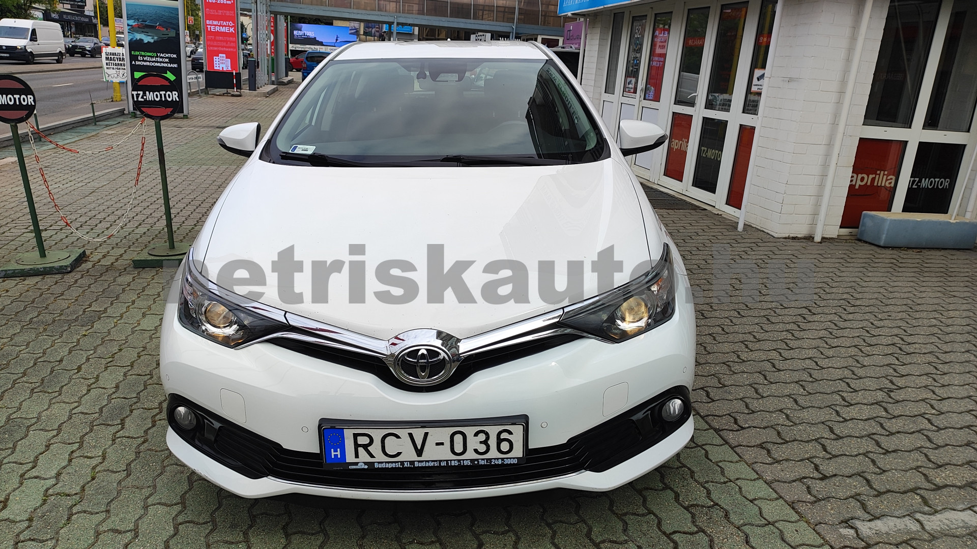 TOYOTA Auris 1.6 Active MY17 Trend személygépkocsi - 1598cm3 Benzin 121442 3/12