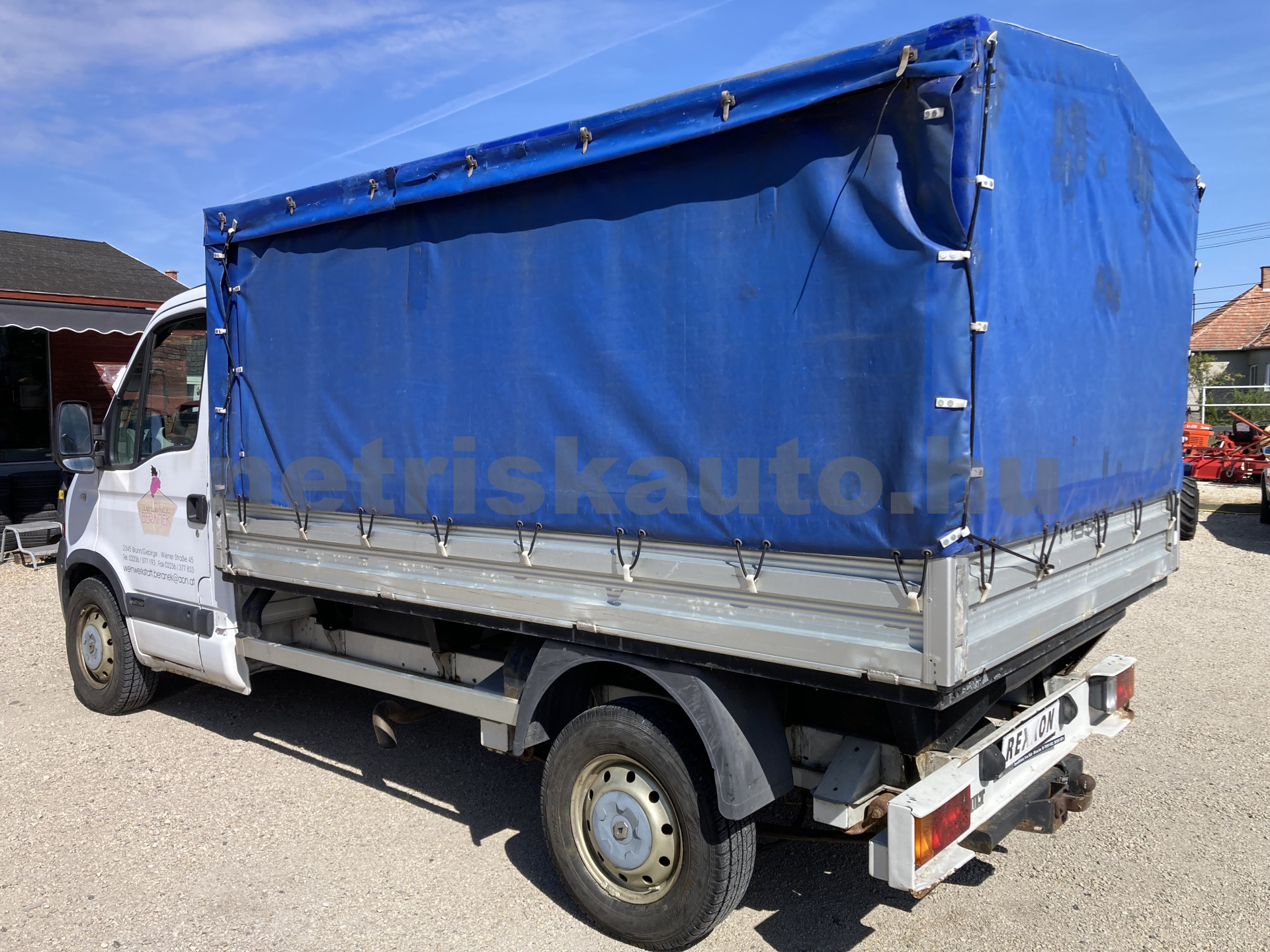 RENAULT Master 3.0 dCi L2H1 tehergépkocsi 3,5t össztömegig - 2953cm3 Diesel 121573 3/8