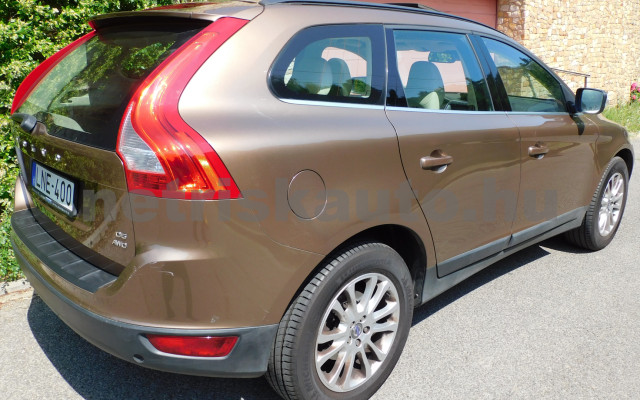 VOLVO XC60 2.4 D [D5] Summum Geartronic személygépkocsi - 2400cm3 Diesel 121176 12/12