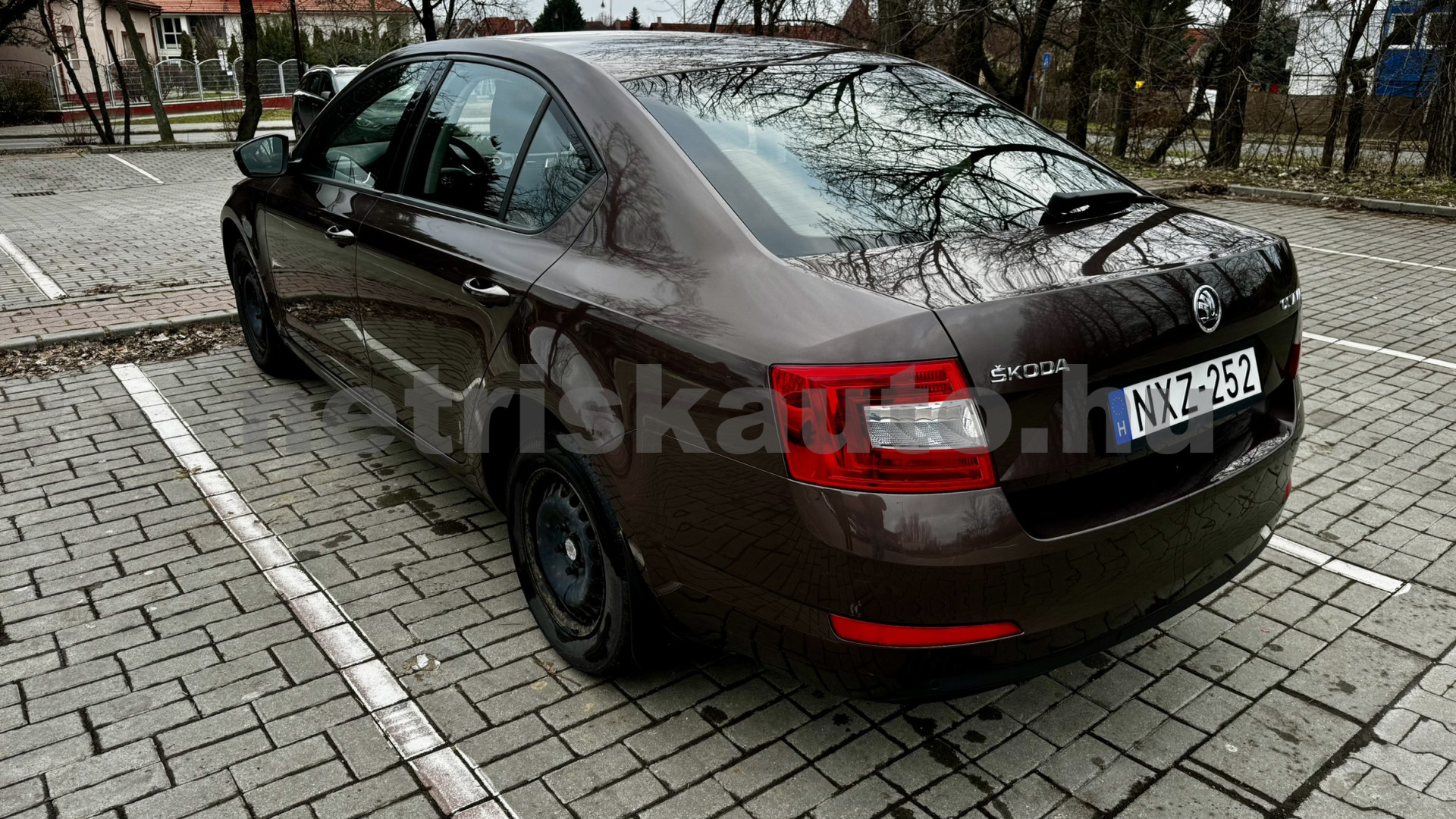 SKODA Octavia 1.6 CR TDI Style személygépkocsi - 1598cm3 Diesel 121391 3/8