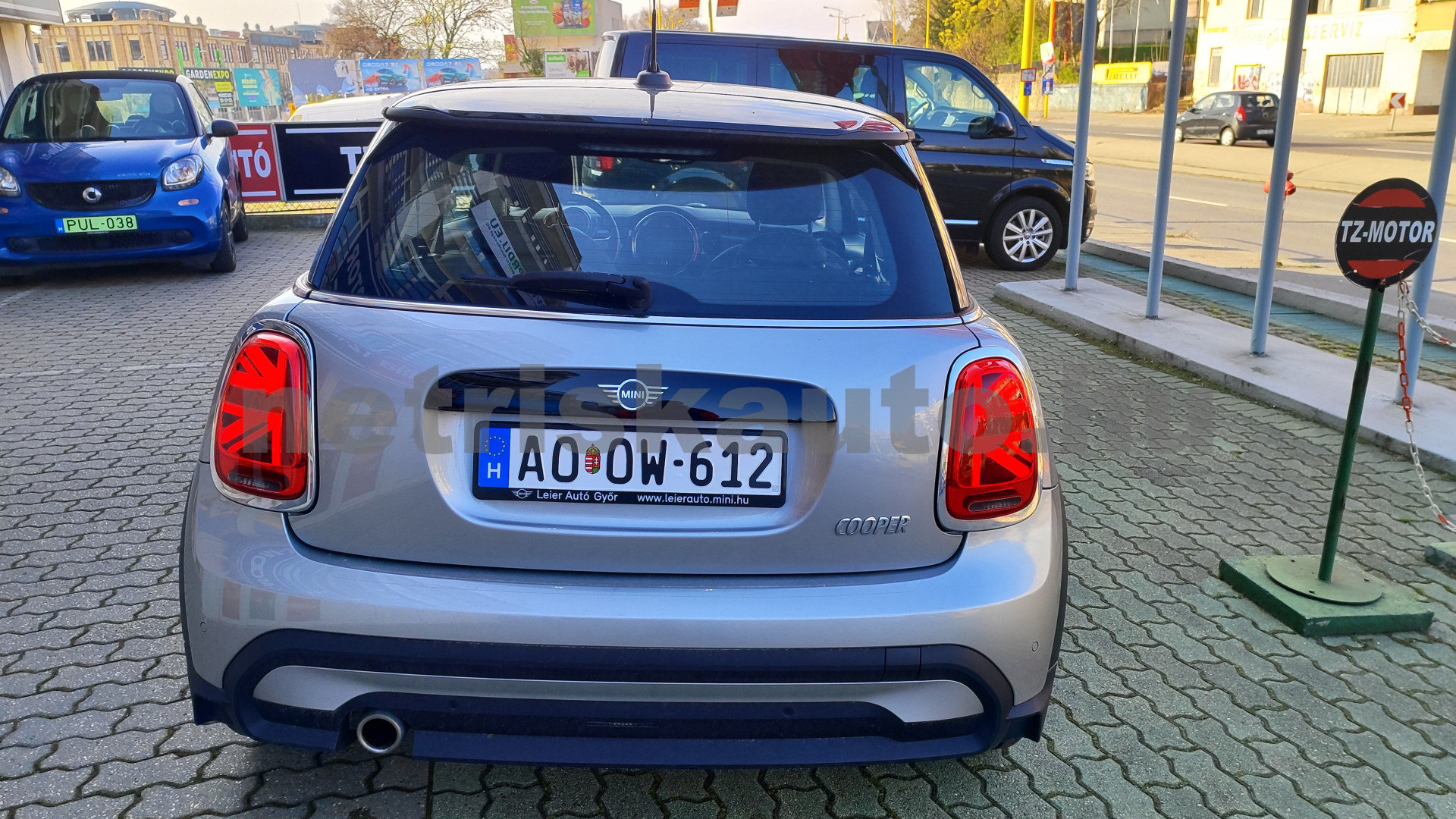 MINI Mini 1.5 Cooper DKG személygépkocsi - 1499cm3 Benzin 121432 4/12
