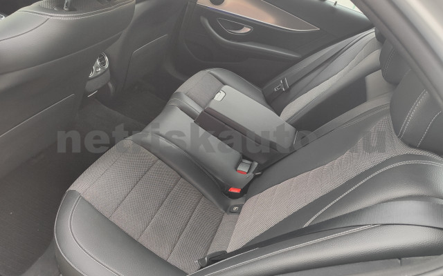 MERCEDES-BENZ E-osztály E 200 9G-TRONIC személygépkocsi - 1991cm3 Benzin 121624 10/12