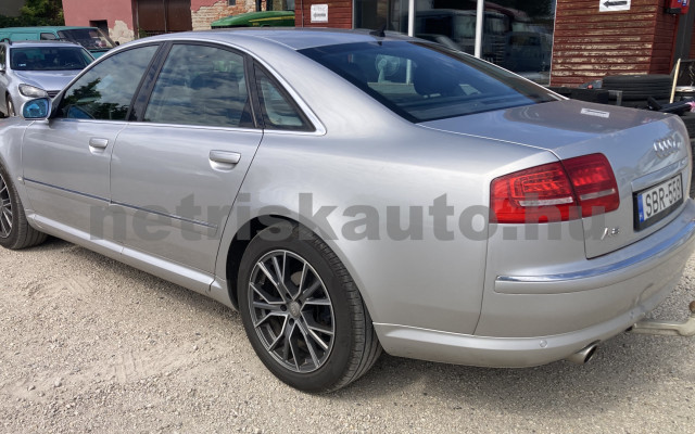 AUDI A8 3.0 V6 Multitronic személygépkocsi - 2976cm3 Benzin 121225 3/10