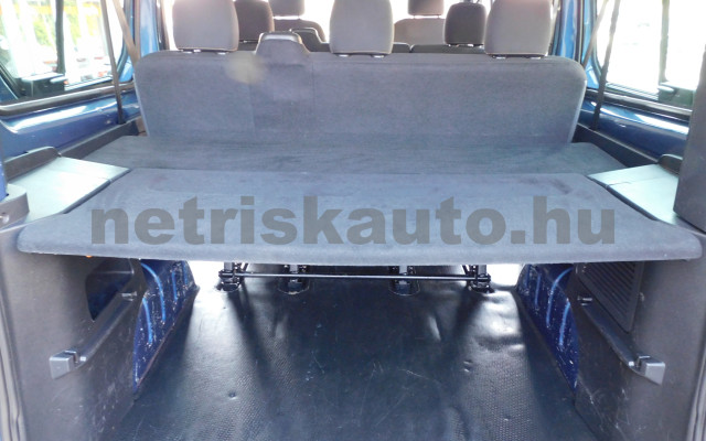 RENAULT Trafic 1.6 dCi 145 L2H1 2,7t Pack Comfort tehergépkocsi 3,5t össztömegig - 1598cm3 Diesel 120394 11/12