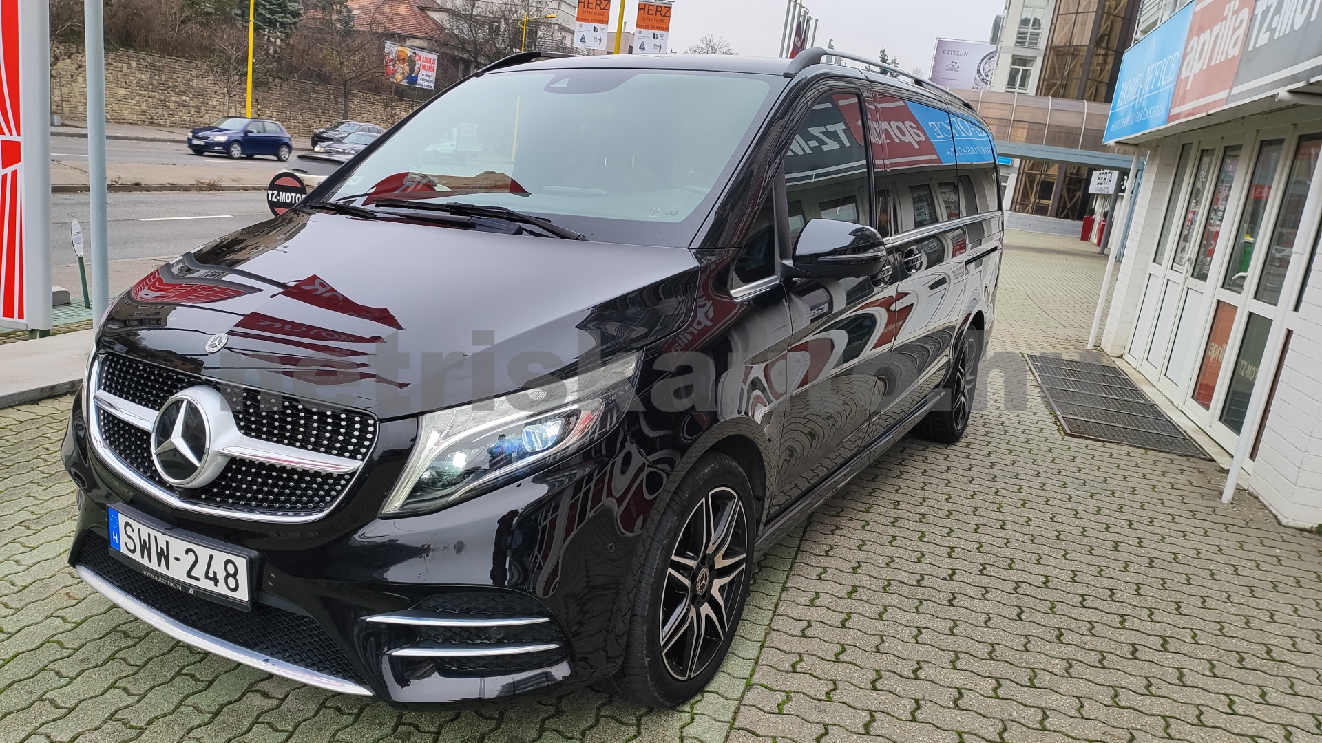MERCEDES-BENZ V-osztály V 300 BlueTEC/d K Aut. 7sz tehergépkocsi 3,5t össztömegig - 1950cm3 Diesel 121354 11/12