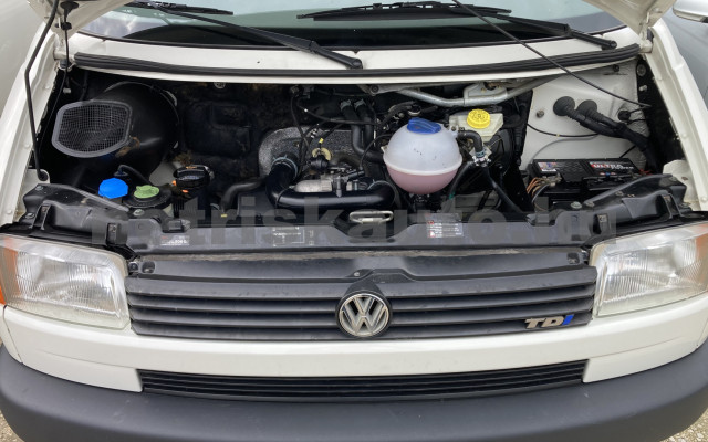 VW Transporter 2.5 7DM 1T2 tehergépkocsi 3,5t össztömegig - 2461cm3 Diesel 121119 5/9