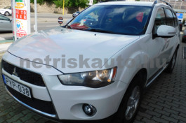 MITSUBISHI Outlander 2.2 D Instyle Navi TC-SST személygépkocsi - 2179cm3 Diesel 121172