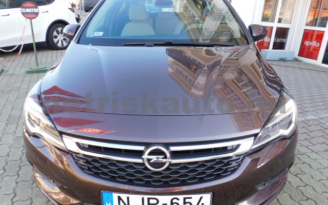 OPEL Astra 1.6 CDTI Enjoy személygépkocsi - 1598cm3 Diesel 120424 11/12