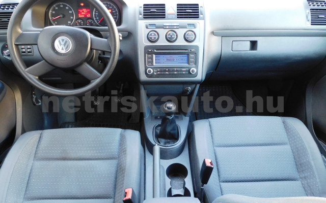 VW Touran 1.6 FSI Trendline személygépkocsi - 1598cm3 Benzin 120218 7/12