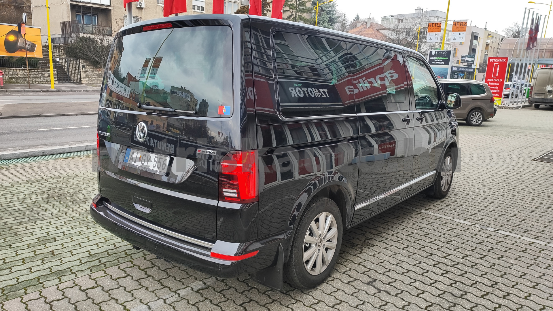 VW Transporter 2.0 TDI T6.1 Highline 4M DSG tehergépkocsi 3,5t össztömegig - 1968cm3 Diesel 121393 12/12