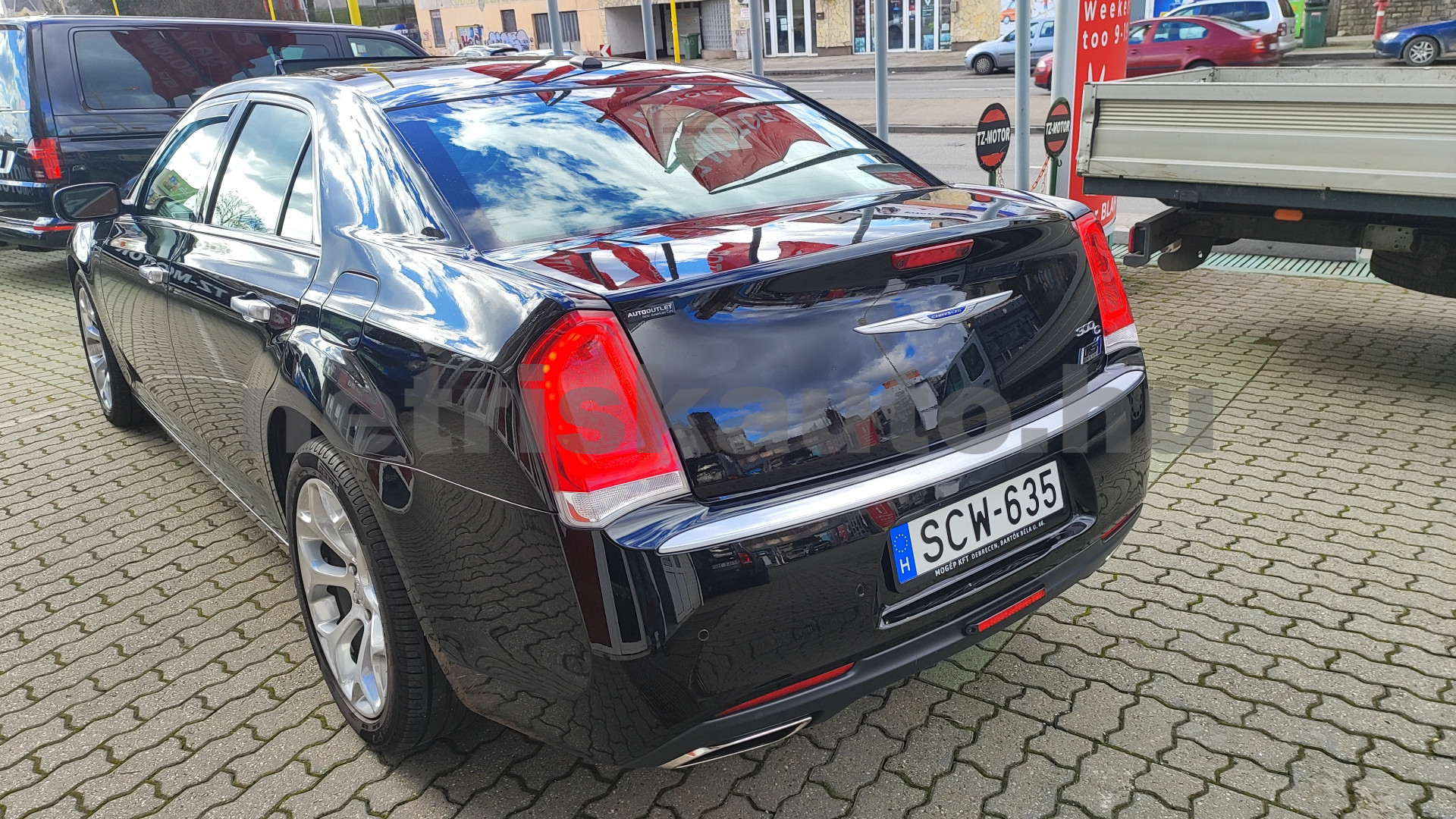CHRYSLER 300 C személygépkocsi - 5654cm3 Benzin 121401 2/12