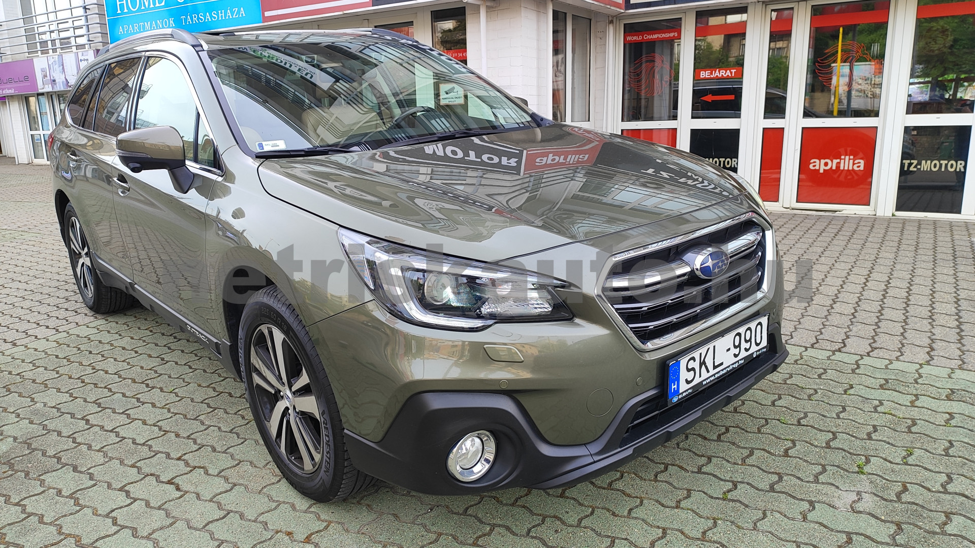 SUBARU Outback 2.5 Sport EyeSight Aut. személygépkocsi - 2498cm3 Benzin 121463 1/12