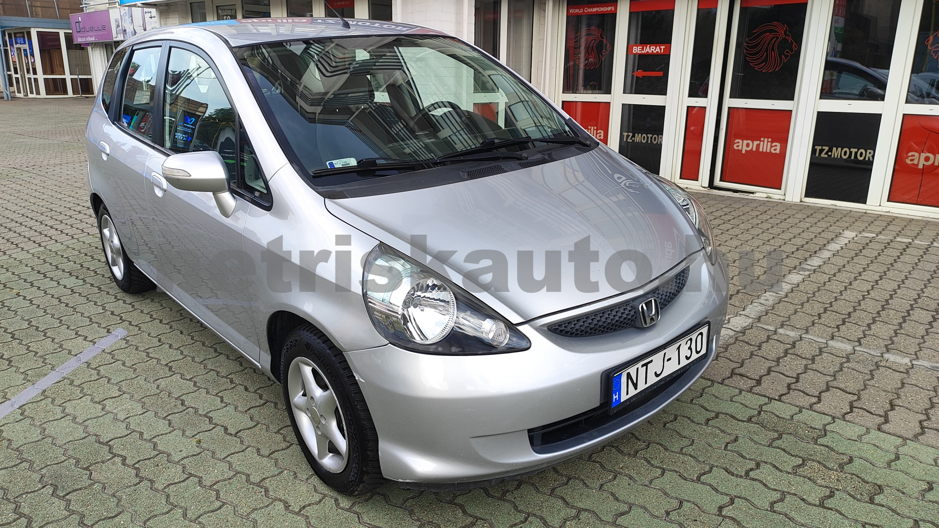 HONDA Jazz 1.4 LS My. 2005 személygépkocsi - 1339cm3 Benzin 121546 1/12