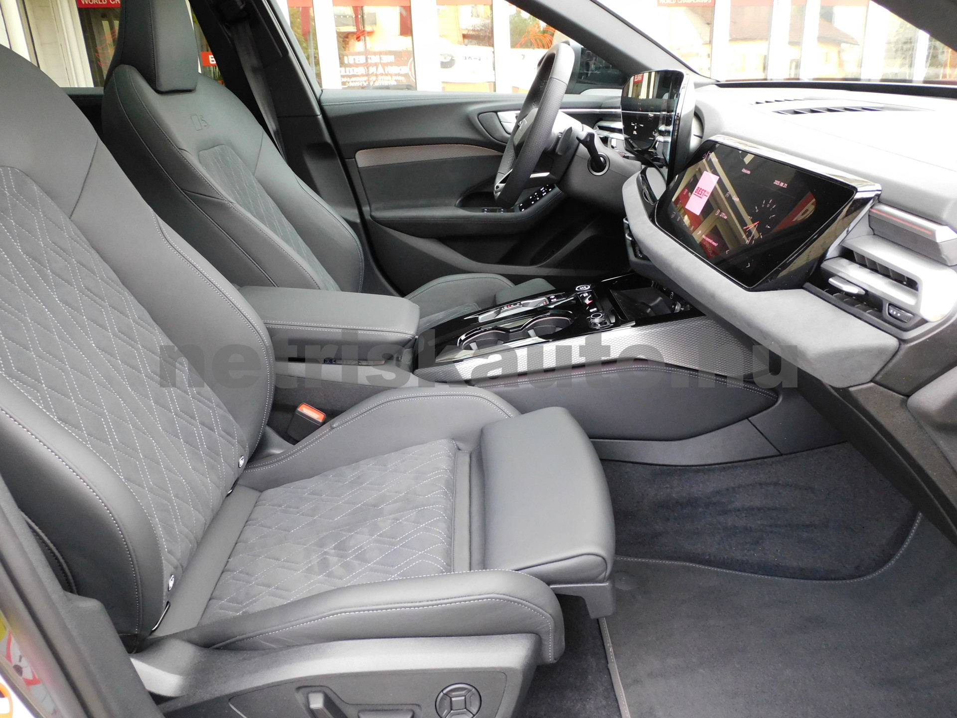 AUDI A5 40 TDI S-tronic személygépkocsi - 1968cm3 Hybrid 121246 9/12