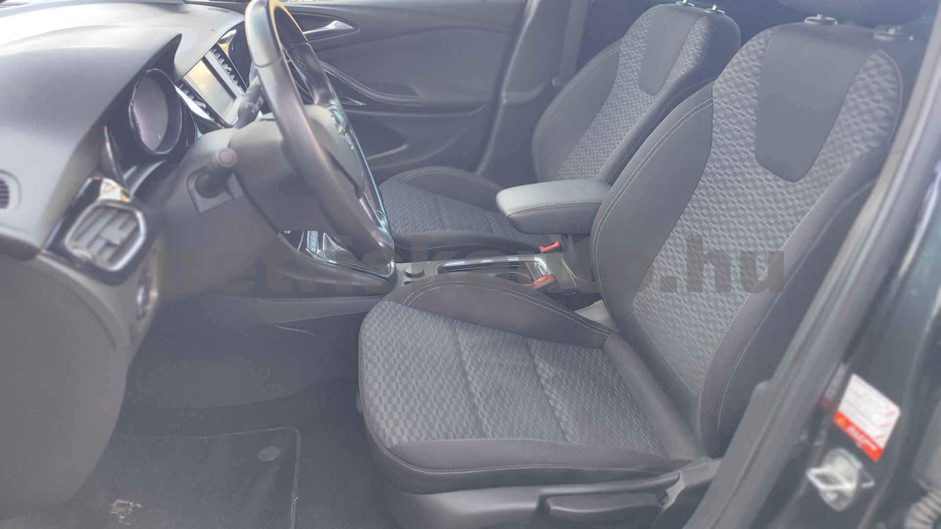 OPEL Astra 1.4 T Innovation személygépkocsi - 1399cm3 Benzin 121336 4/12