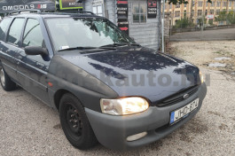 FORD Escort 1.6 16V Classic személygépkocsi - 1597cm3 Benzin 121276