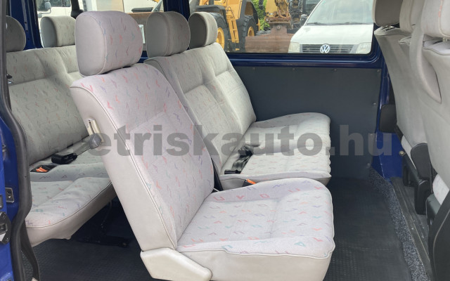 VW TRANSPORTER T4 2.5 7DB 1K2 9 ÚJ LÁMPÁS,KLÍMÁS,FRISS VIZSGÁVAL,KITŰNŐ ÁLLAPOT személygépkocsi - 2461cm3 Diesel 121289 8/10