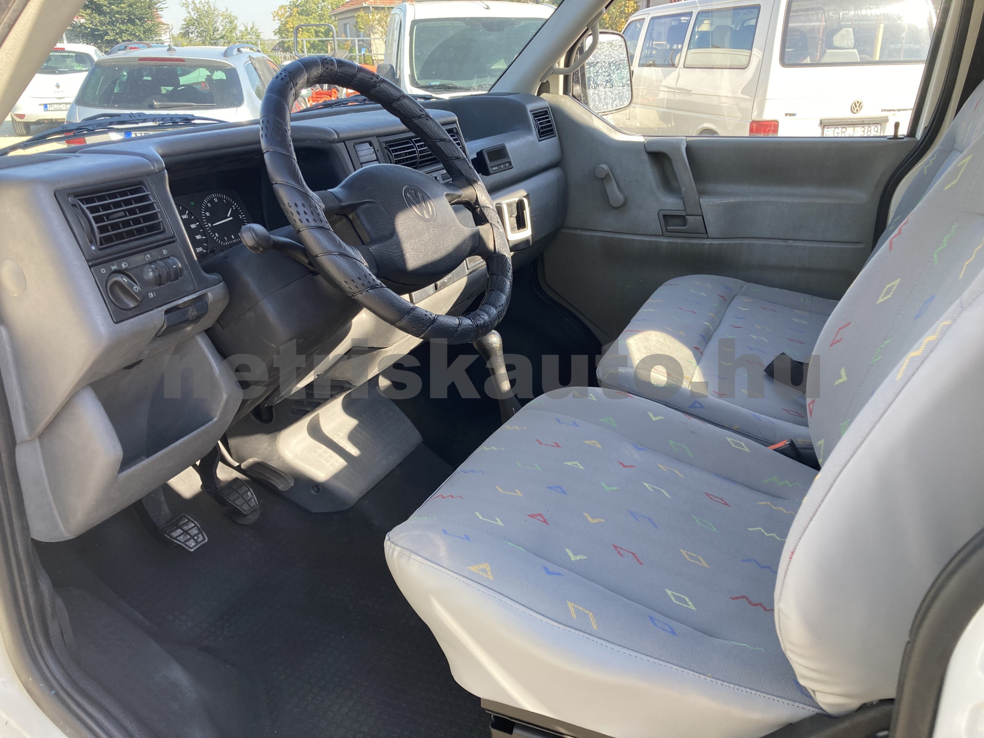 VW Transporter 1.9 7DE 1H2 F tehergépkocsi 3,5t össztömegig - 1896cm3 Diesel 121603 7/8