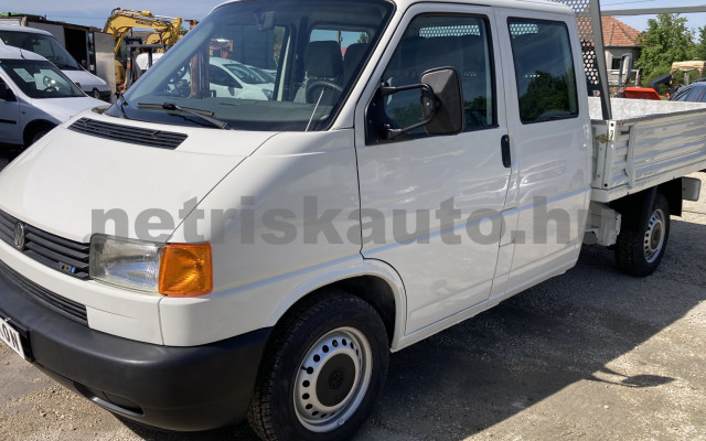 VW Transporter 2.5 7DM 1T2 tehergépkocsi 3,5t össztömegig - 2461cm3 Diesel 121469 2/9
