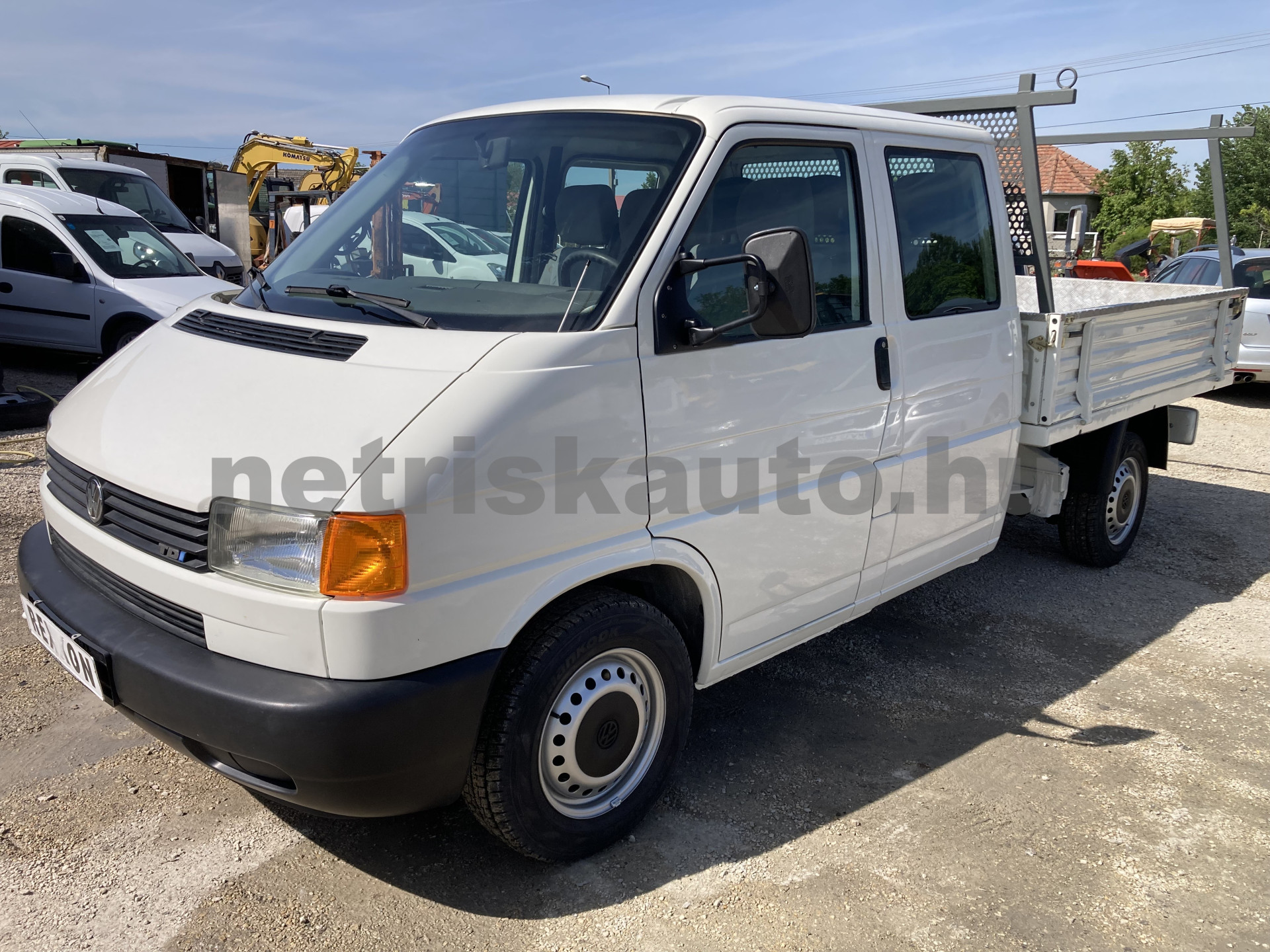 VW Transporter 2.5 7DM 1T2 tehergépkocsi 3,5t össztömegig - 2461cm3 Diesel 121469 2/9