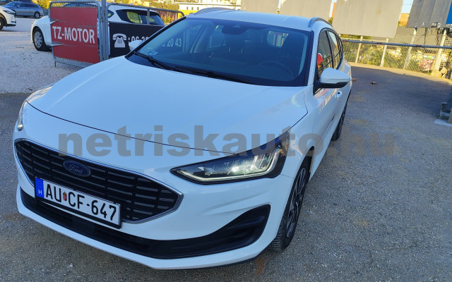 FORD Focus Kombi 1.5 TDCi tehergépkocsi 3,5t össztömegig - 1499cm3 Diesel 121604 11/12