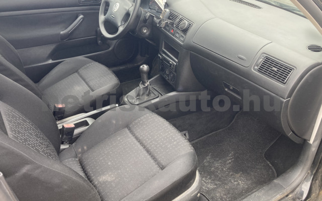 VW Golf 1.4 Euro személygépkocsi - 1390cm3 Benzin 120058 7/9