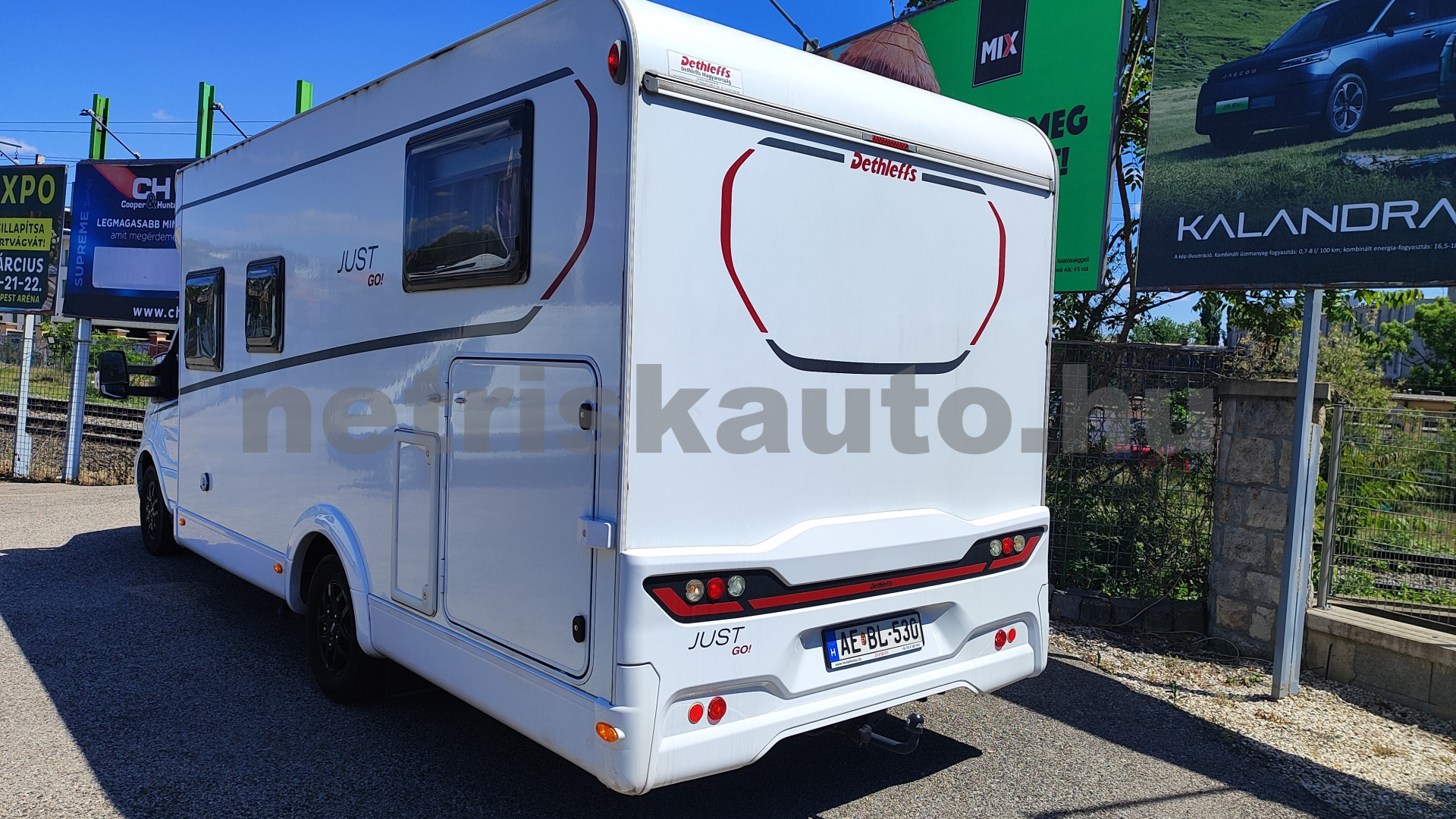 FORD Transit 2.0 TDCi 330 MWB Trend (5 sz.) tehergépkocsi 3,5t össztömegig - 1995cm3 Diesel 121467 2/12