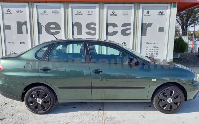 SEAT Cordoba 1.4 Reference Cool személygépkocsi - 1390cm3 Benzin 120492 6/33