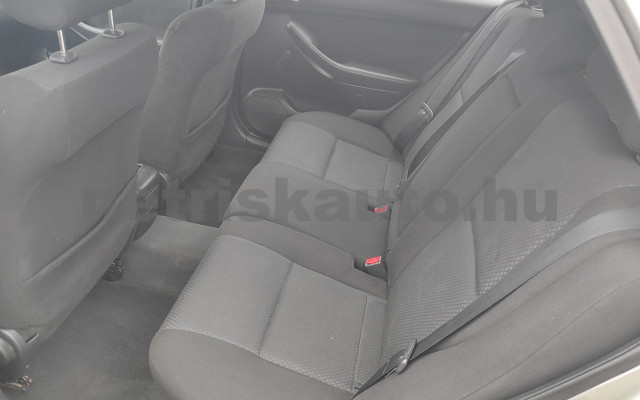 TOYOTA Avensis 1.8 személygépkocsi - 1794cm3 Benzin 121584 9/12