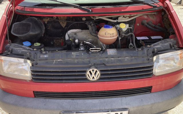 VW Transporter 1.9 7DM 1H2 F tehergépkocsi 3,5t össztömegig - 1896cm3 Diesel 121249 5/9