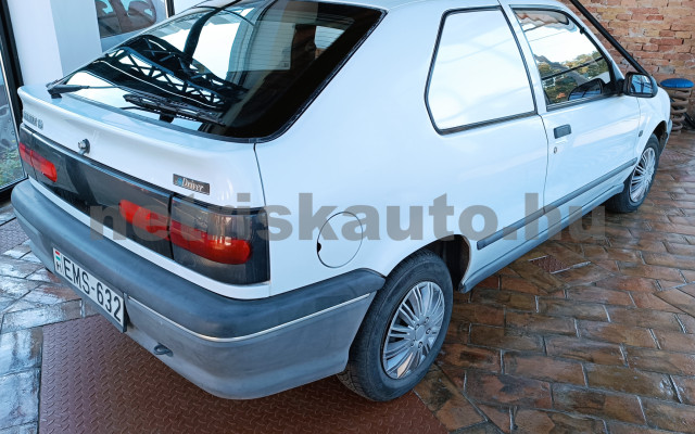 RENAULT R 19 van tehergépkocsi 3,5t össztömegig - 1390cm3 Benzin 120006 4/12