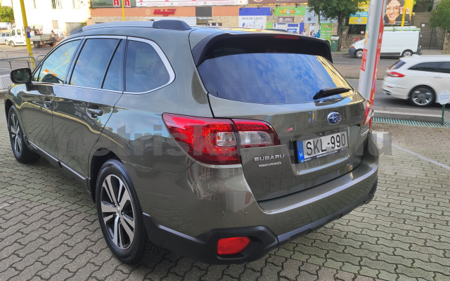 SUBARU Outback 2.5 Sport EyeSight Aut. személygépkocsi - 2498cm3 Benzin 121463 2/12