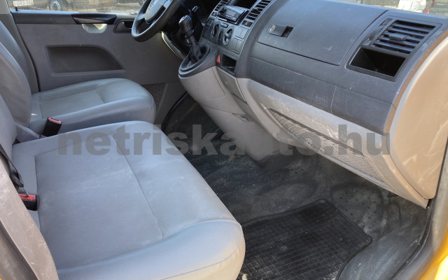 VW Transporter 1.9 TDI tehergépkocsi 3,5t össztömegig - 1896cm3 Diesel 121423 8/10