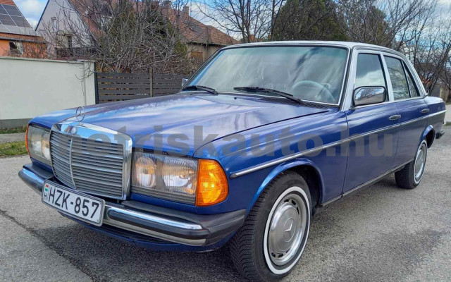 MERCEDES-BENZ W123 személygépkocsi - 1988cm3 Diesel 120072 2/43