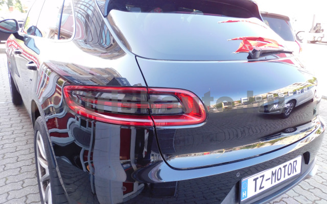 PORSCHE Macan Macan PDK személygépkocsi - 1984cm3 Benzin 120761 2/12