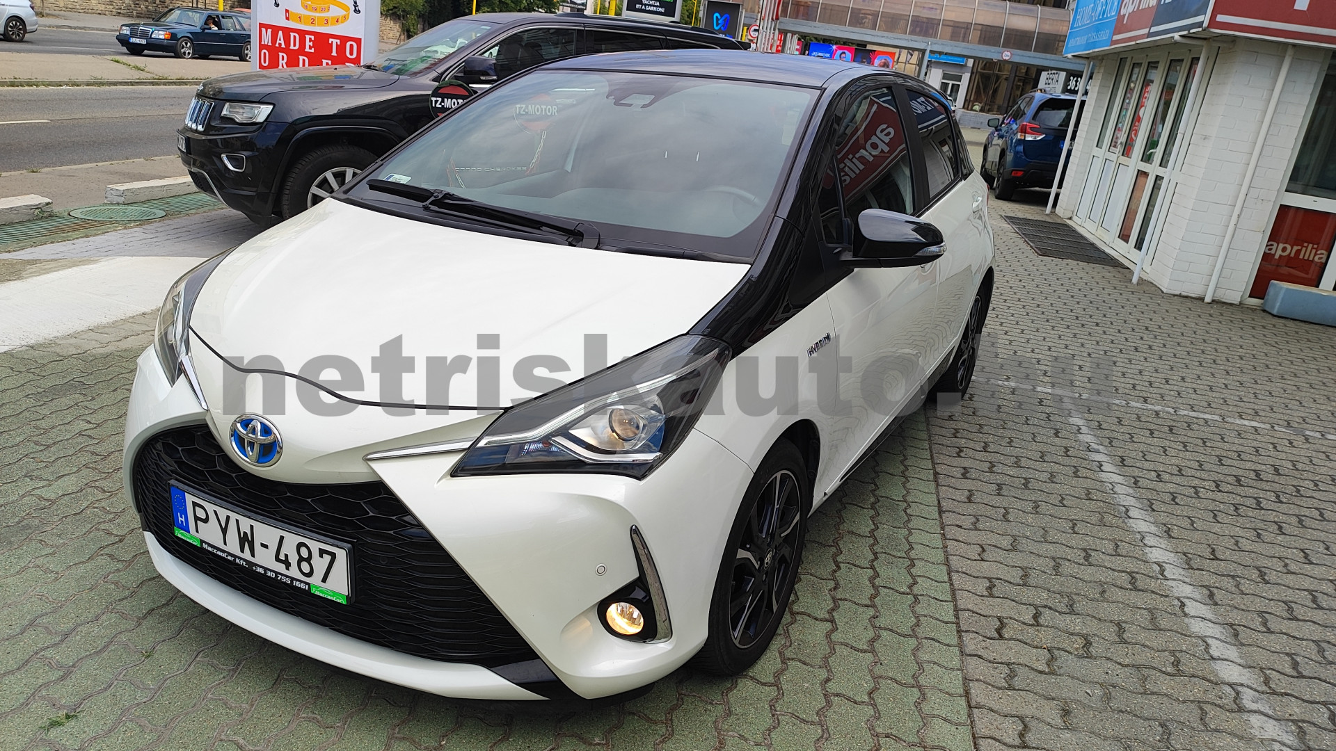 TOYOTA Yaris 1.5 VVT-i Hybrid Sel. W. e-CVT személygépkocsi - 1497cm3 Hybrid 121528 11/12