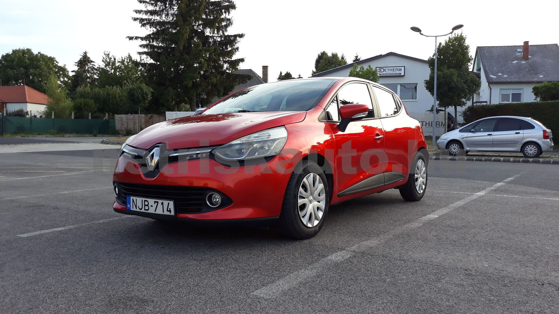 RENAULT Clio IV 1.2 16V KLÍMA TEMPOMAT KARTÁMASZ NAVI személygépkocsi - 1149cm3 Benzin 121539 2/11
