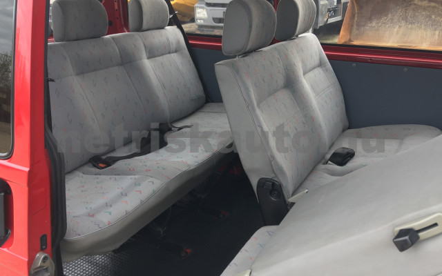 VW Transporter 2.5 7D 1K2 9 2.5 TDI 102 LE 9 FŐS KISBUSZ,FRISS VIZSGA,GYÖNYÖRŰ ÁLLAPOT személygépkocsi - 2461cm3 Diesel 120143 8/10