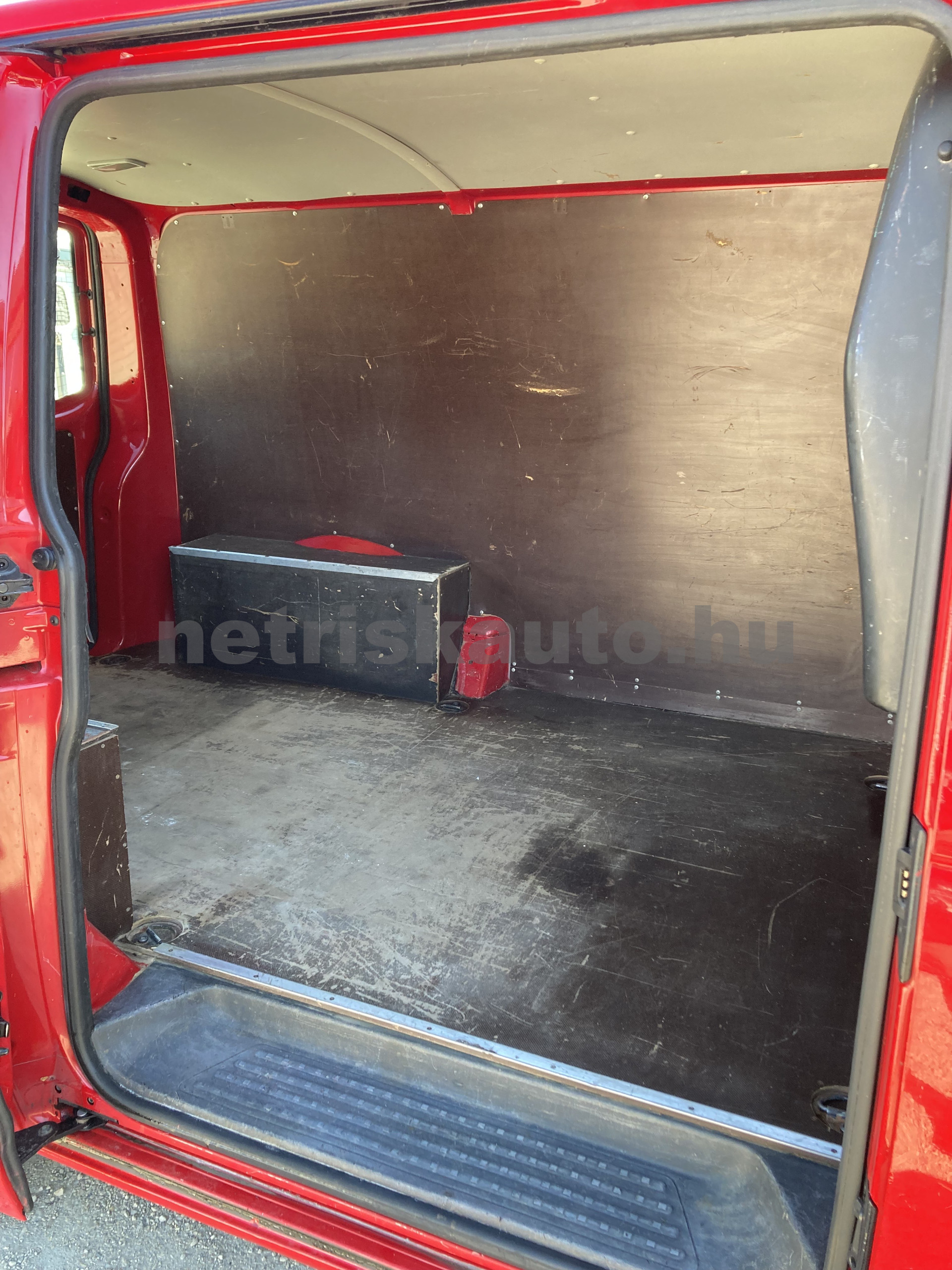 VW Transporter 1.9 TDI Basic ICE tehergépkocsi 3,5t össztömegig - 1896cm3 Diesel 121456 7/9