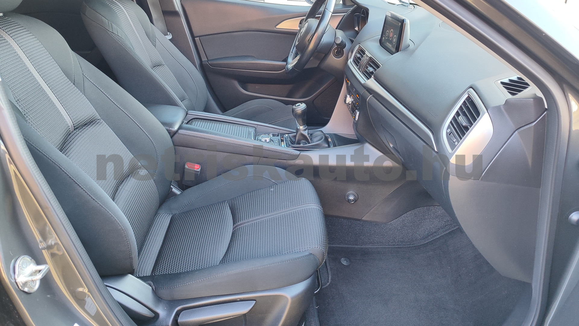 MAZDA Mazda 3 2.2 D Challenge személygépkocsi - 2191cm3 Diesel 121376 9/12