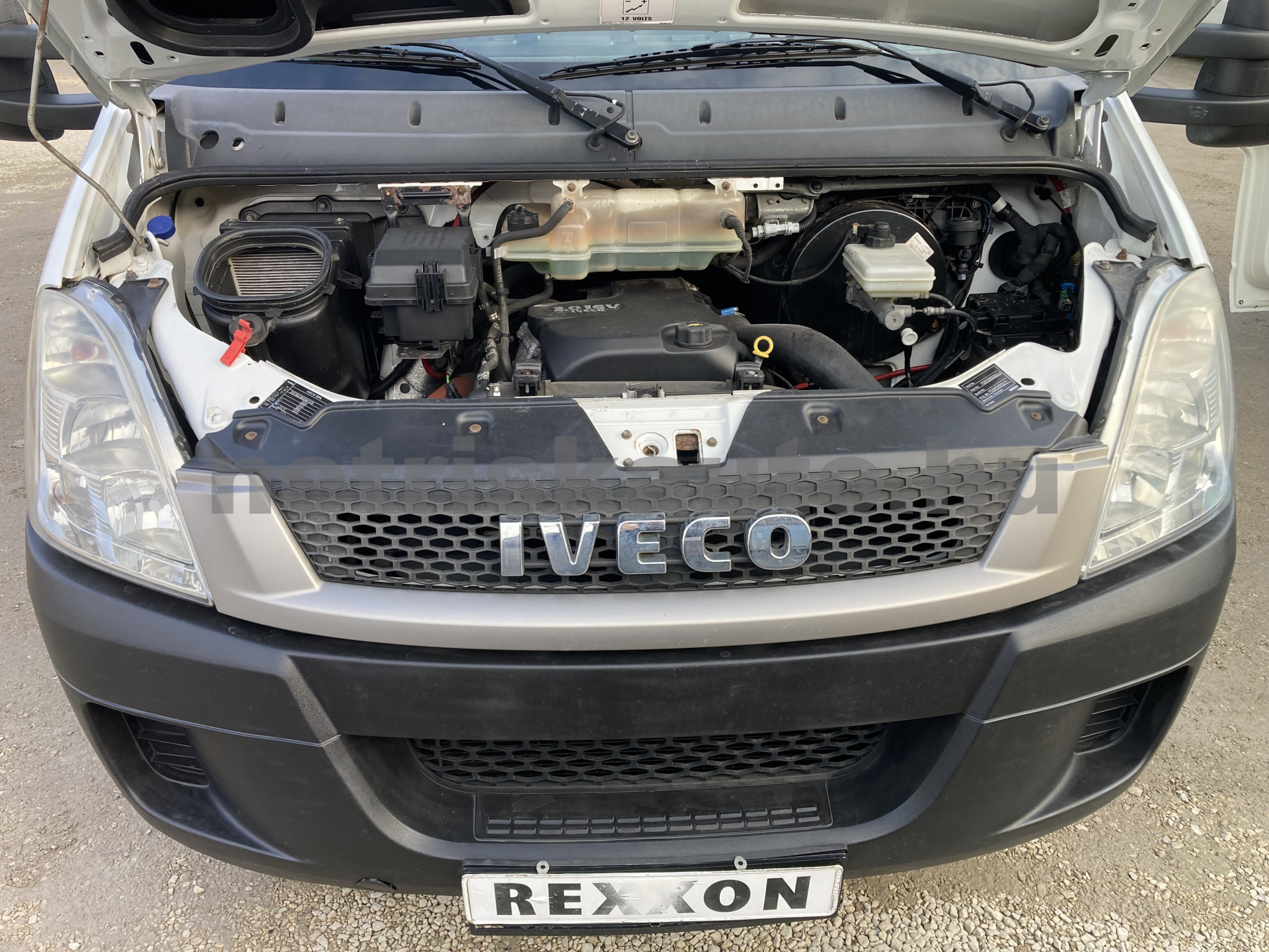 IVECO 35 35 C 15 3750 tehergépkocsi 3,5t össztömegig - 2998cm3 Diesel 121070 7/9