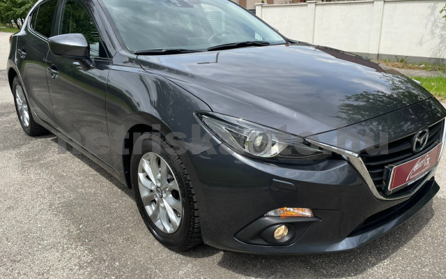 MAZDA Mazda 3 2.0 Attraction személygépkocsi - 1998cm3 Benzin 120204 2/40